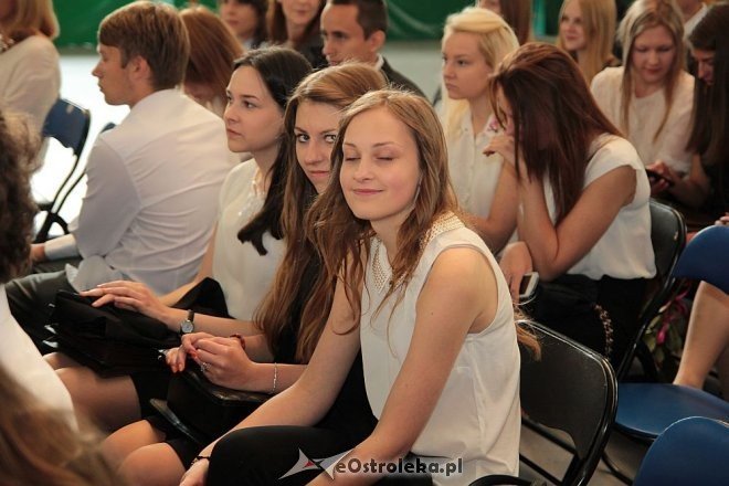 Zakończenie roku szkolnego w I Liceum Ogólnokształcącym [27.06.2014] - zdjęcie #30 - eOstroleka.pl
