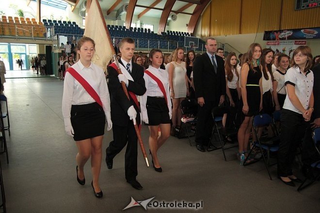 Zakończenie roku szkolnego w I Liceum Ogólnokształcącym [27.06.2014] - zdjęcie #42 - eOstroleka.pl