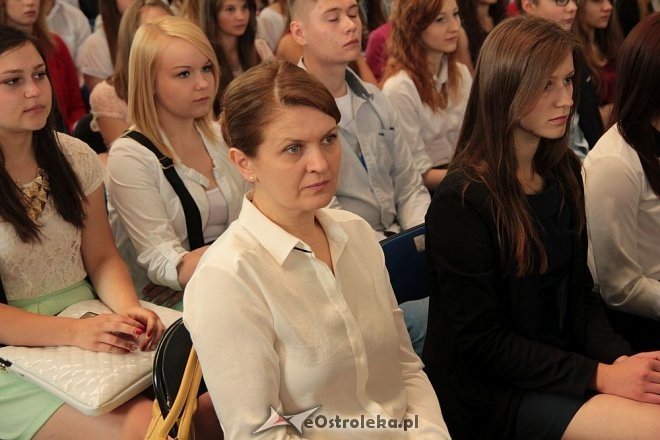 Zakończenie roku szkolnego w I Liceum Ogólnokształcącym [27.06.2014] - zdjęcie #64 - eOstroleka.pl