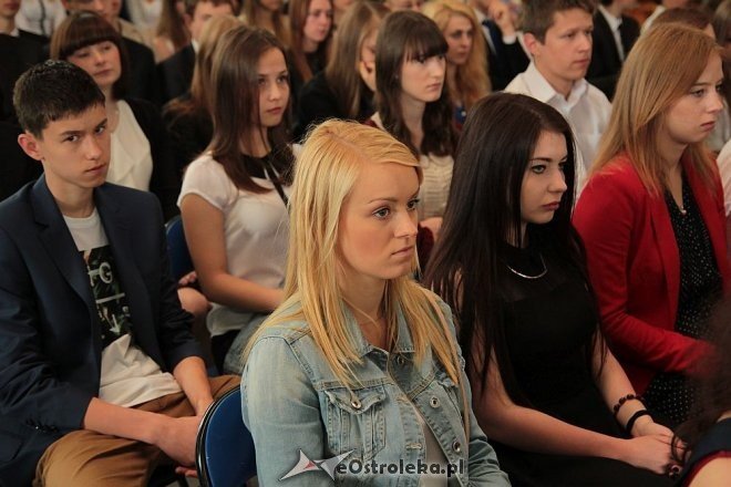 Zakończenie roku szkolnego w I Liceum Ogólnokształcącym [27.06.2014] - zdjęcie #70 - eOstroleka.pl