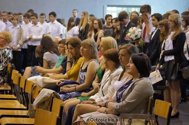 Zakończenie roku szkolnego w ZS 5 im. Unii Europejskiej w Ostrołęce [27.06.2014] - zdjęcie #27 - eOstroleka.pl