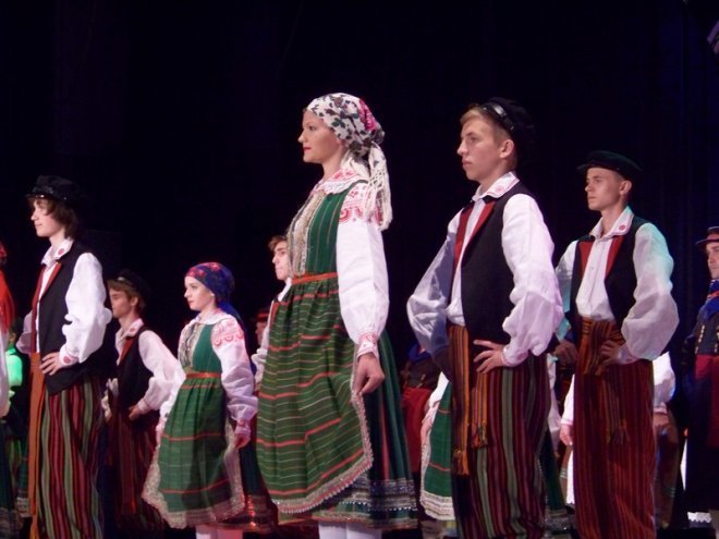 Koncert Zespołu Tańca Ludowego Ostrołęka [29.06.2014] - zdjęcie #9 - eOstroleka.pl