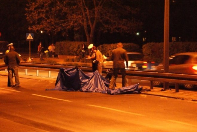 Śmiertelny wypadek na ul. Tragutta (01.05.09) - zdjęcie #12 - eOstroleka.pl