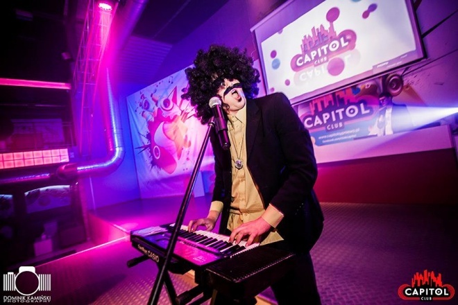 Dj Disco & Szalona Ruda w Clubie Capitol - zdjęcie #44 - eOstroleka.pl
