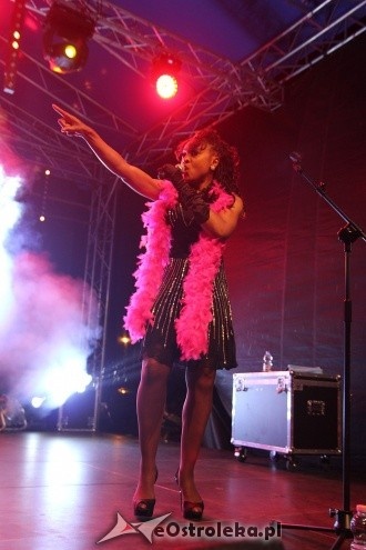 Sheili Bonnic of Boney M. na finał Aquapikniku z TV Disco - zdjęcie #58 - eOstroleka.pl