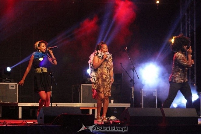 Sheili Bonnic of Boney M. na finał Aquapikniku z TV Disco - zdjęcie #44 - eOstroleka.pl