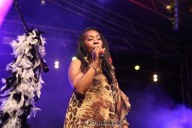 Sheili Bonnic of Boney M. na finał Aquapikniku z TV Disco - zdjęcie #14 - eOstroleka.pl