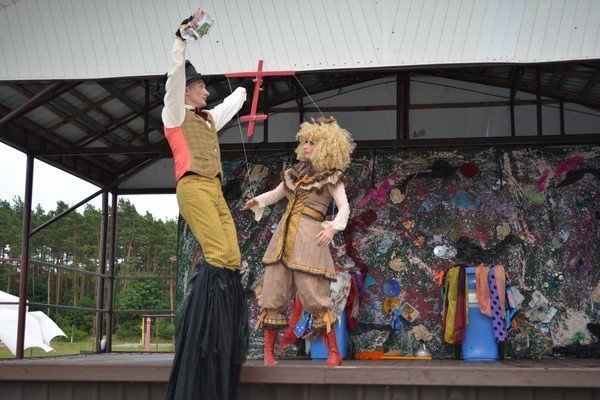Karawana 2014 - Wędrujący Festiwal Sztuki w gminie Łyse [01.07.2014] - zdjęcie #37 - eOstroleka.pl