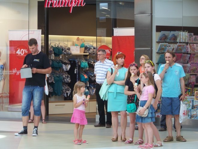 Koncert zespołu Tuhaj Bej w Galerii Bursztynowej (06.06.2014) - zdjęcie #19 - eOstroleka.pl