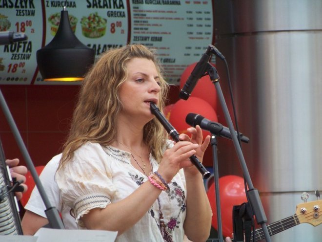 Koncert zespołu Tuhaj Bej w Galerii Bursztynowej (06.06.2014) - zdjęcie #16 - eOstroleka.pl