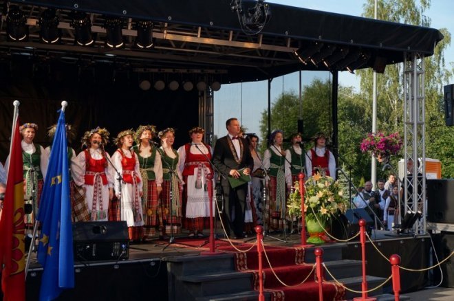 Delegacja z powiatu ostrołęckiego na Dniu Koronacji Króla Litwy Mendoga - zdjęcie #14 - eOstroleka.pl