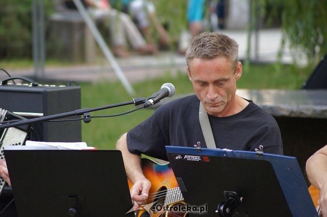 Art Czwartek: Recital Piotra Grzyba [10.07.2014] - zdjęcie #13 - eOstroleka.pl