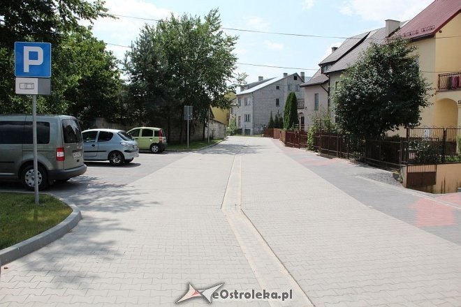 Remonty ulic na osiedlu Kwiatowym zakończone [16.07.2014] - zdjęcie #1 - eOstroleka.pl
