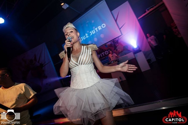 Piękni i Młodzi w Clubie Capitol [ZDJĘCIA] - zdjęcie #49 - eOstroleka.pl