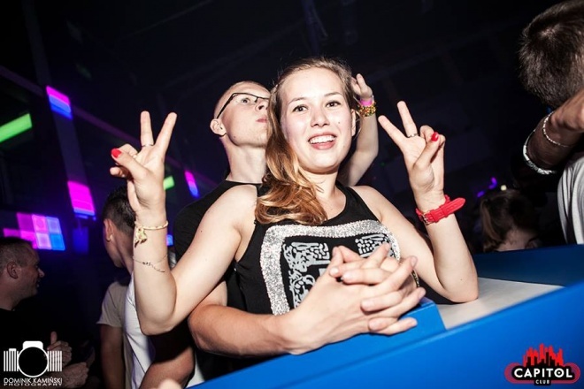 Piękni i Młodzi w Clubie Capitol [ZDJĘCIA] - zdjęcie #33 - eOstroleka.pl