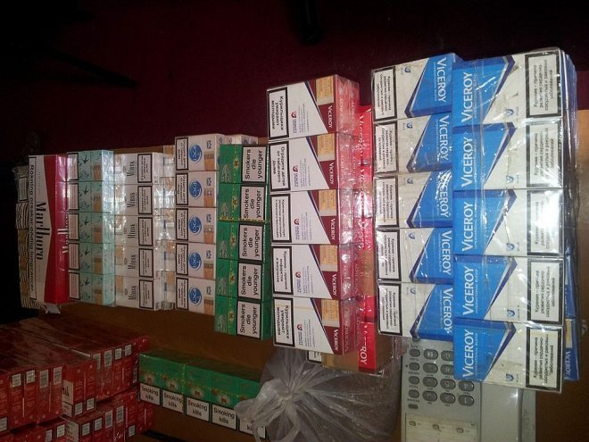 Ostrołęka: Zabezpieczono nielegalny alkohol i papierosy o wartości około 17 tys. zł [23.07.2014] - zdjęcie #5 - eOstroleka.pl