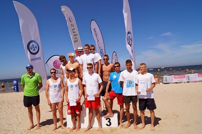 Ratownicy ostrołęckiego aquaparku ze złotymi medalami Mistrzostw Polski w Ratownictwie Morskim [24.07.2014] - zdjęcie #2 - eOstroleka.pl