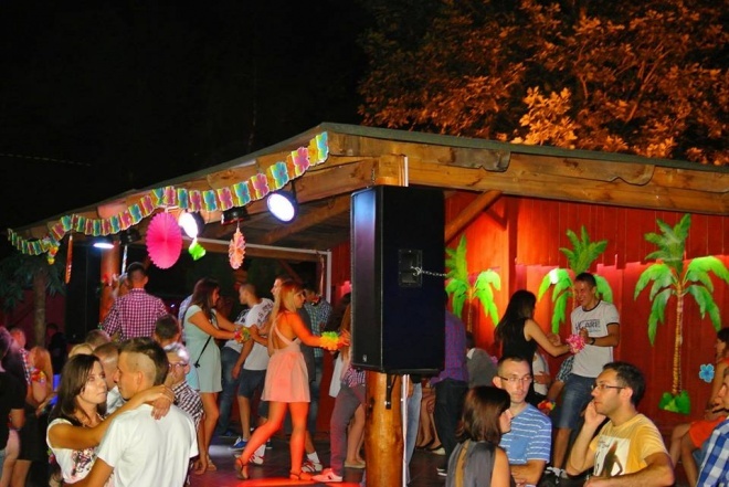 Hawajska Noc w klubie Ibiza Zalesie[26.07.2014] - zdjęcie #120 - eOstroleka.pl