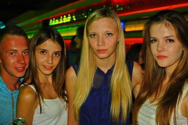 Hawajska Noc w klubie Ibiza Zalesie[26.07.2014] - zdjęcie #68 - eOstroleka.pl