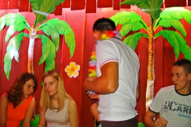 Hawajska Noc w klubie Ibiza Zalesie[26.07.2014] - zdjęcie #81 - eOstroleka.pl