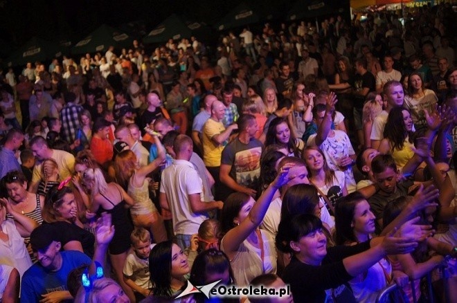 Maxx Dance gwiazdą kolejnej „Nocy z gwiazdami pod gwiazdami” w Szarłacie [27.07.2014] - zdjęcie #98 - eOstroleka.pl