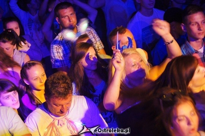 Maxx Dance gwiazdą kolejnej „Nocy z gwiazdami pod gwiazdami” w Szarłacie [27.07.2014] - zdjęcie #62 - eOstroleka.pl