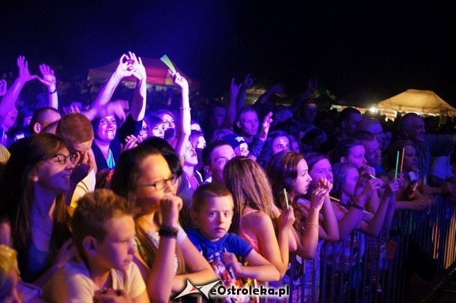 Maxx Dance gwiazdą kolejnej „Nocy z gwiazdami pod gwiazdami” w Szarłacie [27.07.2014] - zdjęcie #50 - eOstroleka.pl