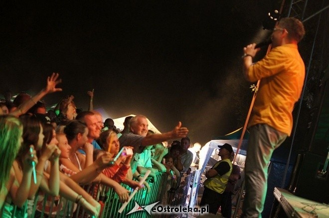 Maxx Dance gwiazdą kolejnej „Nocy z gwiazdami pod gwiazdami” w Szarłacie [27.07.2014] - zdjęcie #30 - eOstroleka.pl