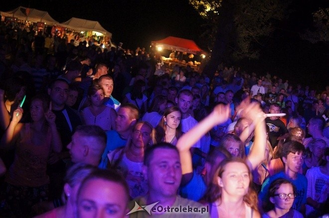 Maxx Dance gwiazdą kolejnej „Nocy z gwiazdami pod gwiazdami” w Szarłacie [27.07.2014] - zdjęcie #18 - eOstroleka.pl