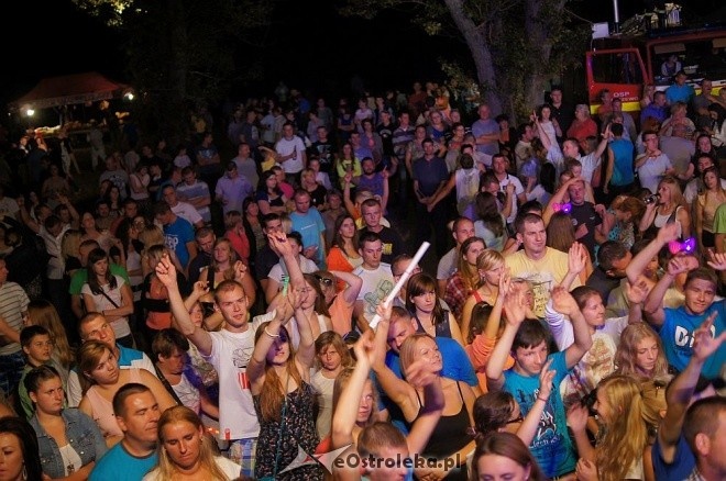 Maxx Dance gwiazdą kolejnej „Nocy z gwiazdami pod gwiazdami” w Szarłacie [27.07.2014] - zdjęcie #3 - eOstroleka.pl