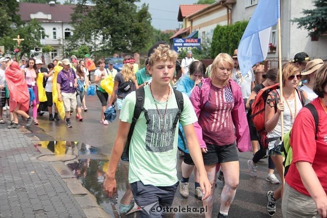 Piesza ełcka pielgrzymka na Jasną Górę zawitała do Ostrołęki [31.07.2014] - zdjęcie #65 - eOstroleka.pl