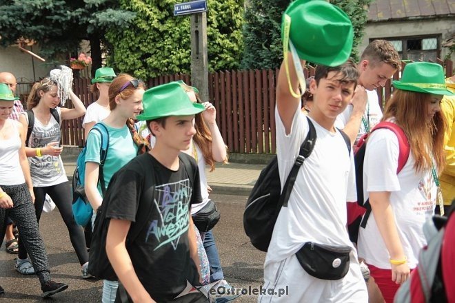 Piesza ełcka pielgrzymka na Jasną Górę zawitała do Ostrołęki [31.07.2014] - zdjęcie #23 - eOstroleka.pl