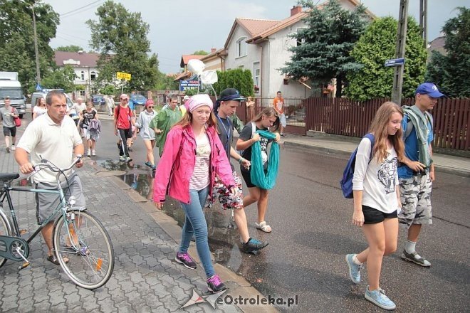 Piesza ełcka pielgrzymka na Jasną Górę zawitała do Ostrołęki [31.07.2014] - zdjęcie #113 - eOstroleka.pl
