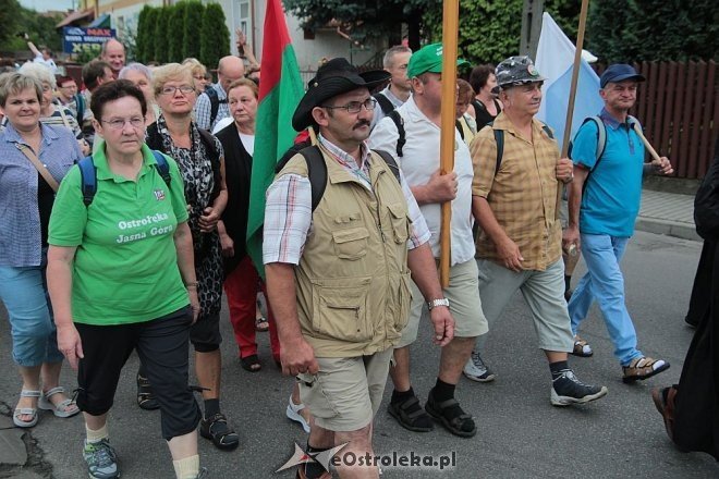 Ostrołęccy pielgrzymi wyruszyli na Jasną Górę [01.08.2014] - zdjęcie #20 - eOstroleka.pl