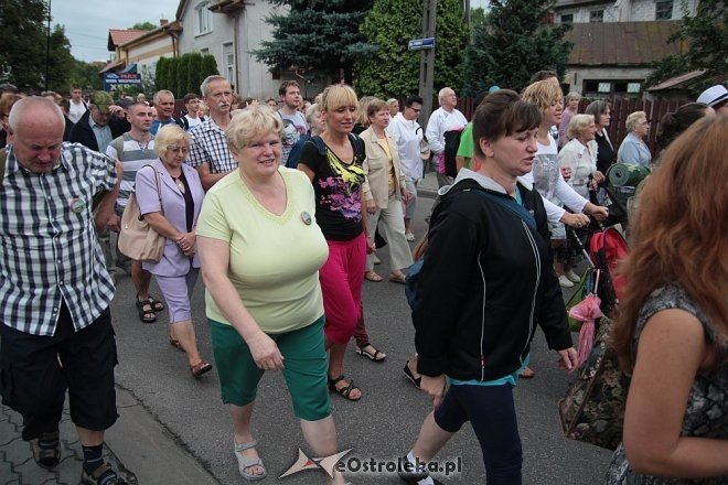 Ostrołęccy pielgrzymi wyruszyli na Jasną Górę [01.08.2014] - zdjęcie #34 - eOstroleka.pl