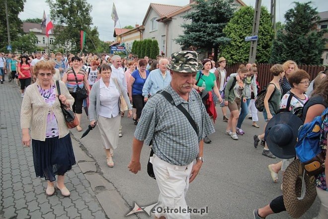 Ostrołęccy pielgrzymi wyruszyli na Jasną Górę [01.08.2014] - zdjęcie #39 - eOstroleka.pl