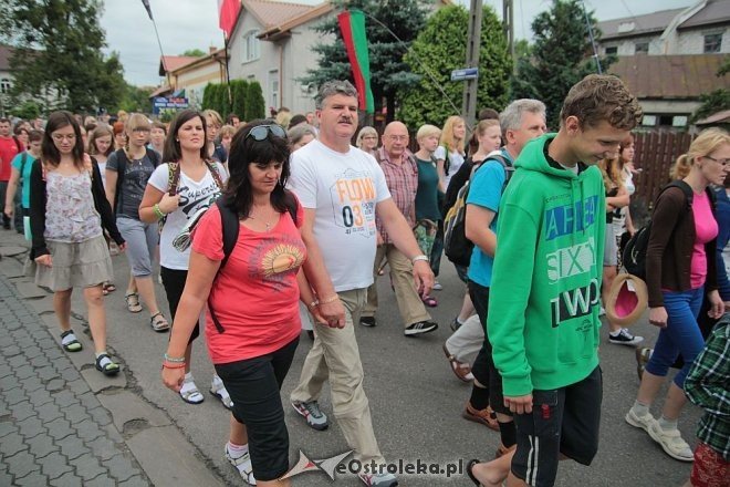 Ostrołęccy pielgrzymi wyruszyli na Jasną Górę [01.08.2014] - zdjęcie #66 - eOstroleka.pl