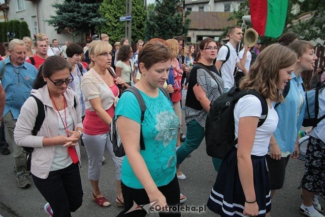 Ostrołęccy pielgrzymi wyruszyli na Jasną Górę [01.08.2014] - zdjęcie #60 - eOstroleka.pl