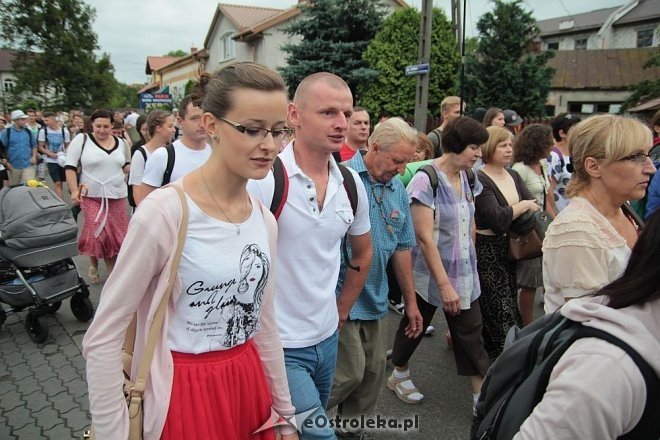 Ostrołęccy pielgrzymi wyruszyli na Jasną Górę [01.08.2014] - zdjęcie #54 - eOstroleka.pl