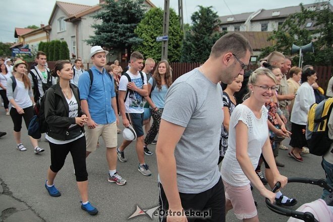 Ostrołęccy pielgrzymi wyruszyli na Jasną Górę [01.08.2014] - zdjęcie #54 - eOstroleka.pl