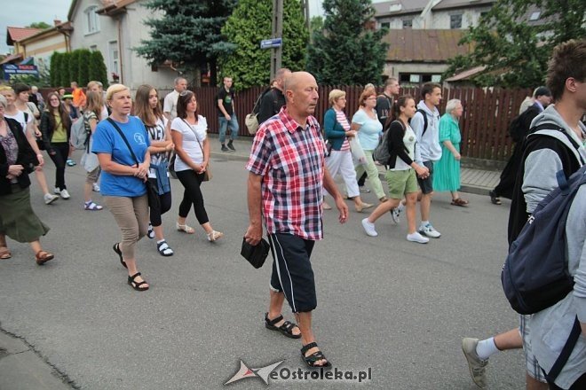 Ostrołęccy pielgrzymi wyruszyli na Jasną Górę [01.08.2014] - zdjęcie #50 - eOstroleka.pl