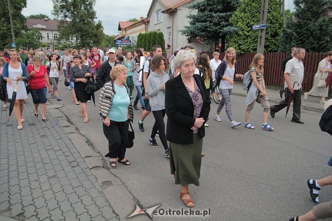 Ostrołęccy pielgrzymi wyruszyli na Jasną Górę [01.08.2014] - zdjęcie #65 - eOstroleka.pl