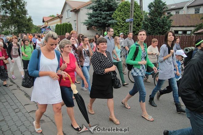 Ostrołęccy pielgrzymi wyruszyli na Jasną Górę [01.08.2014] - zdjęcie #45 - eOstroleka.pl