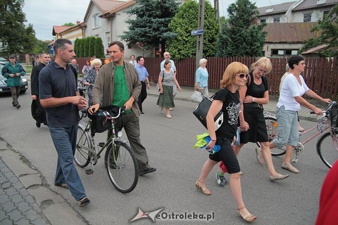 Ostrołęccy pielgrzymi wyruszyli na Jasną Górę [01.08.2014] - zdjęcie #39 - eOstroleka.pl