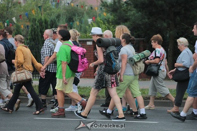 Ostrołęccy pielgrzymi wyruszyli na Jasną Górę [01.08.2014] - zdjęcie #30 - eOstroleka.pl