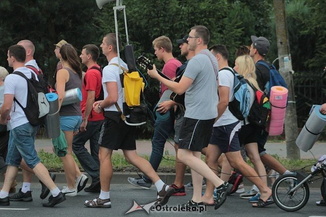 Ostrołęccy pielgrzymi wyruszyli na Jasną Górę [01.08.2014] - zdjęcie #29 - eOstroleka.pl