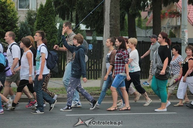 Ostrołęccy pielgrzymi wyruszyli na Jasną Górę [01.08.2014] - zdjęcie #21 - eOstroleka.pl
