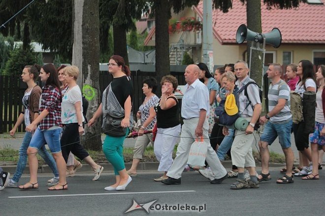Ostrołęccy pielgrzymi wyruszyli na Jasną Górę [01.08.2014] - zdjęcie #19 - eOstroleka.pl