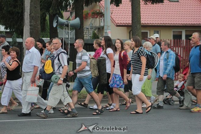 Ostrołęccy pielgrzymi wyruszyli na Jasną Górę [01.08.2014] - zdjęcie #17 - eOstroleka.pl