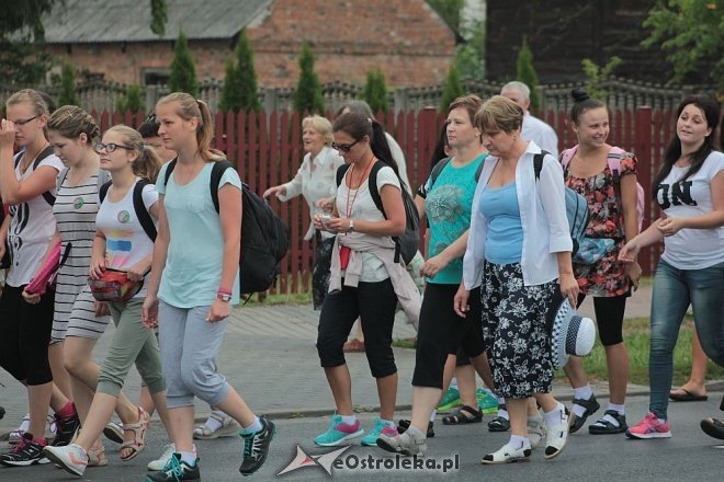 Ostrołęccy pielgrzymi wyruszyli na Jasną Górę [01.08.2014] - zdjęcie #22 - eOstroleka.pl